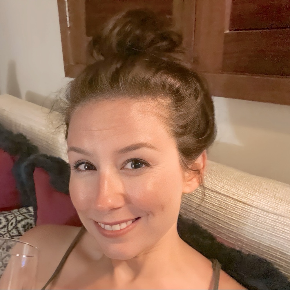 Meet your Posher, Tiffany